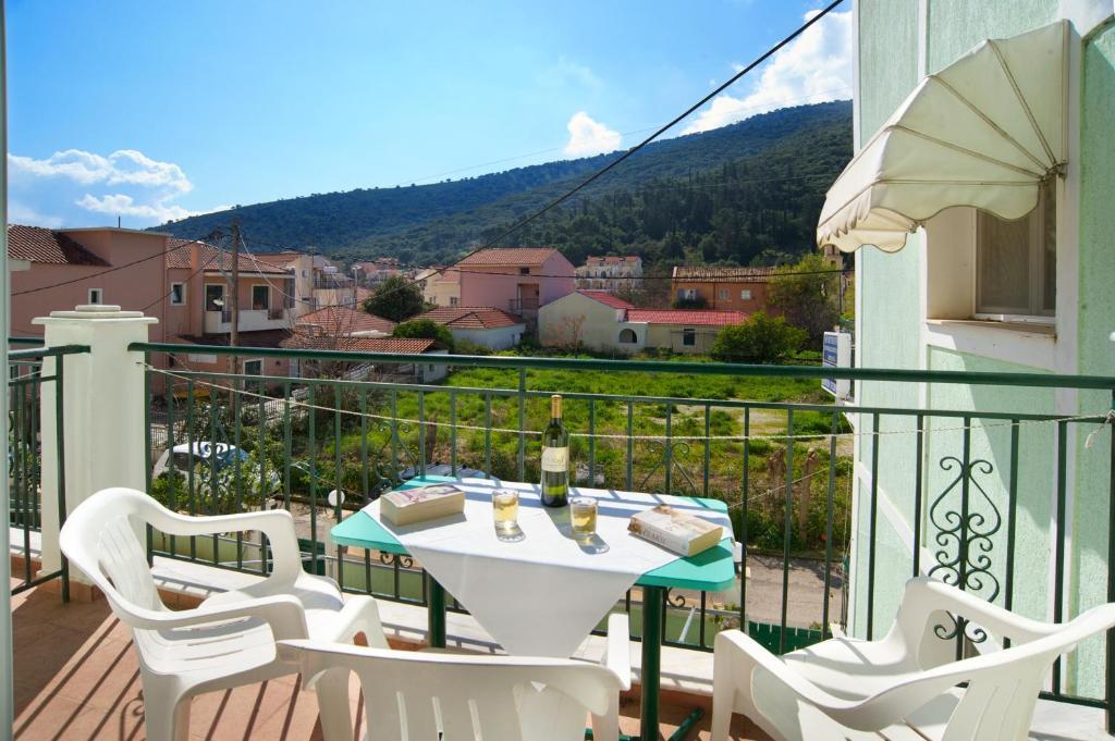 Konstantinos Apartments Agia Efimia Zewnętrze zdjęcie