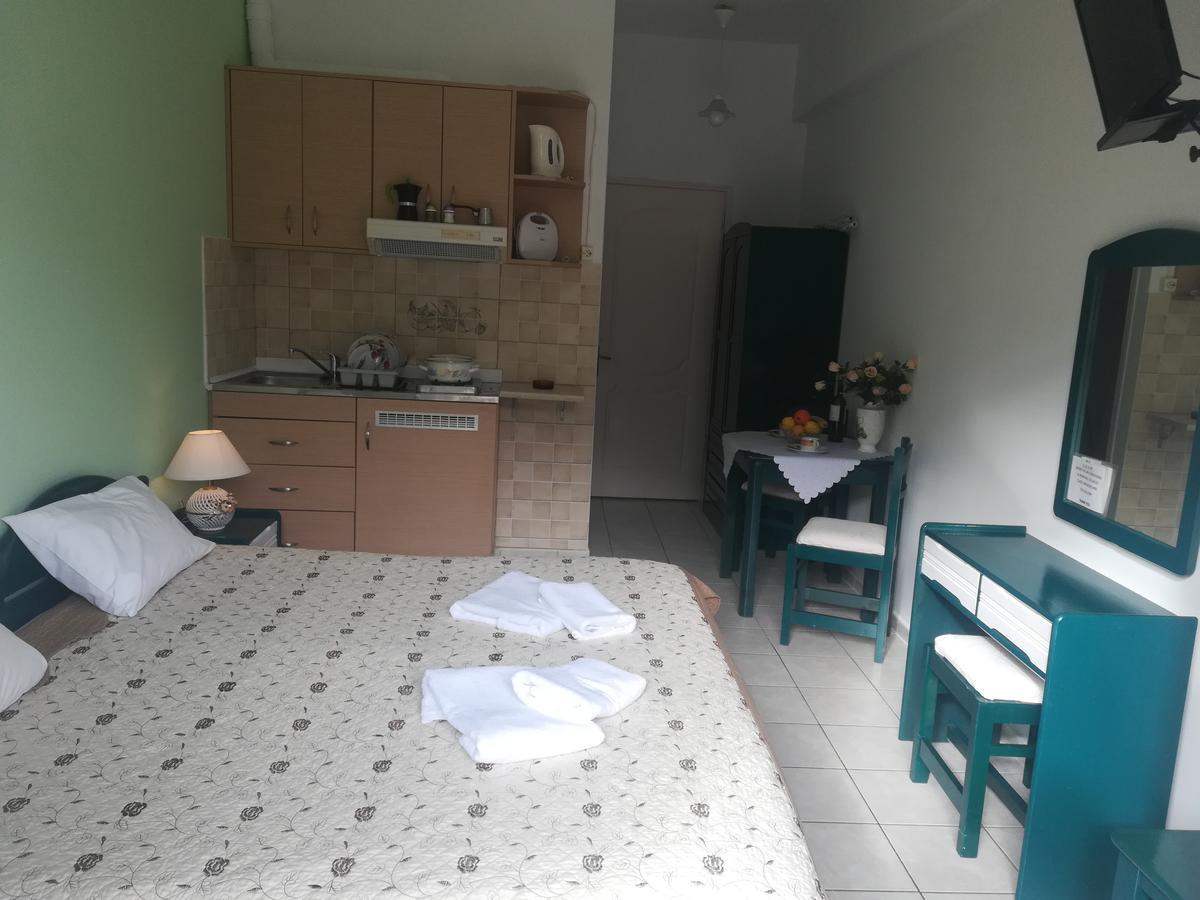 Konstantinos Apartments Agia Efimia Zewnętrze zdjęcie