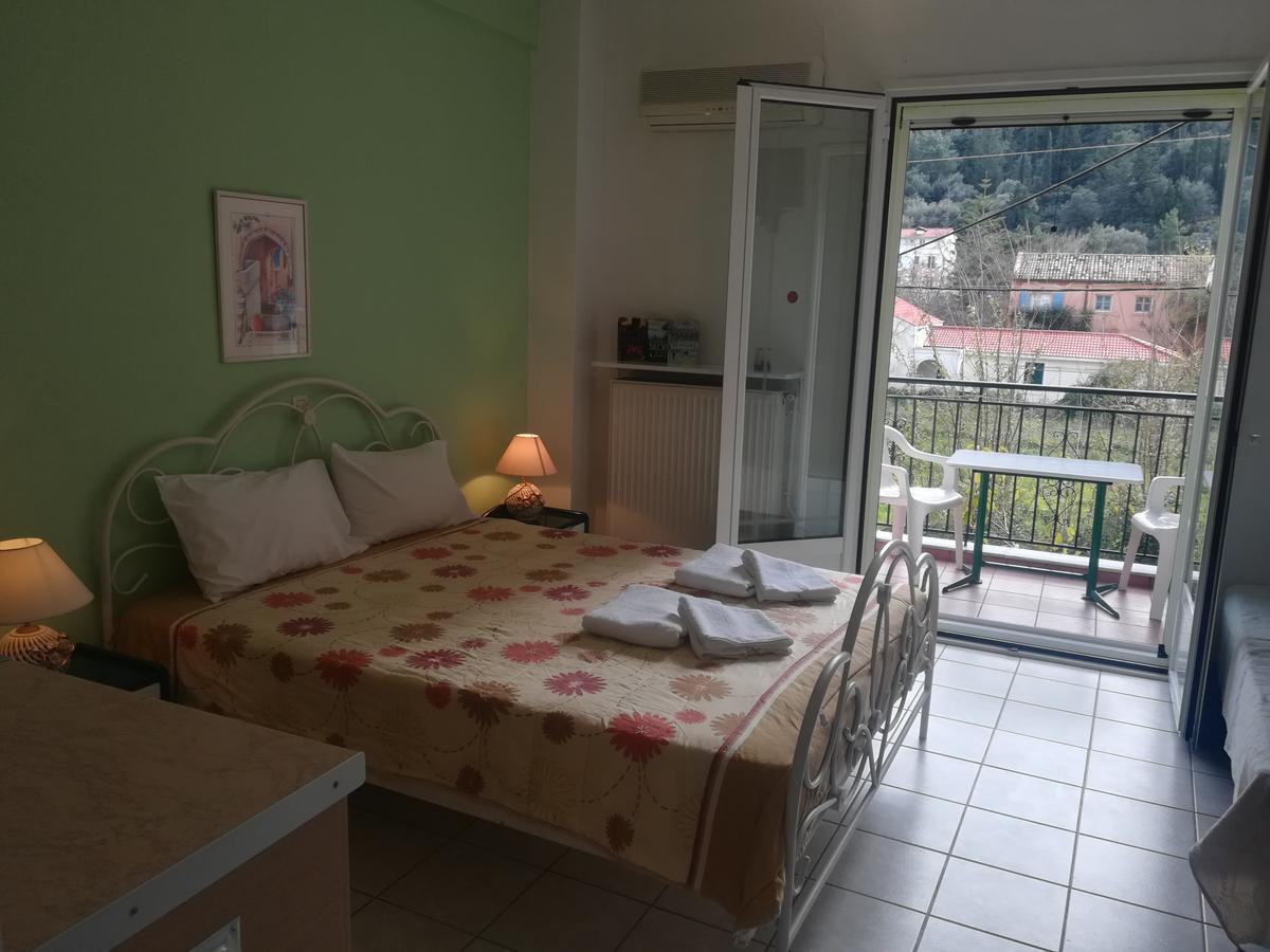 Konstantinos Apartments Agia Efimia Zewnętrze zdjęcie